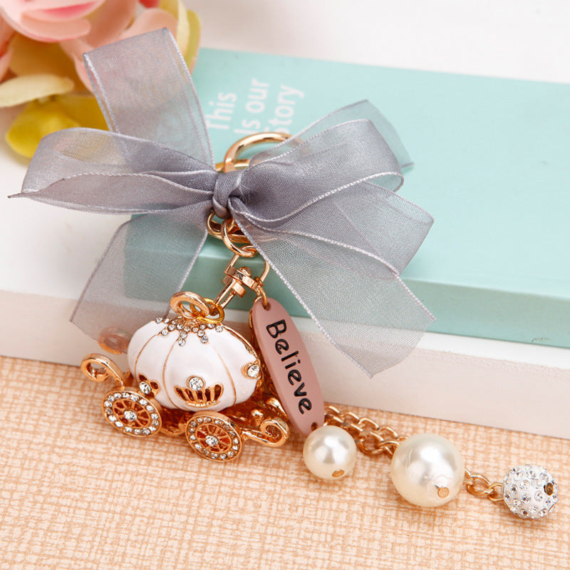 Stylish bag charm with pumpkin design