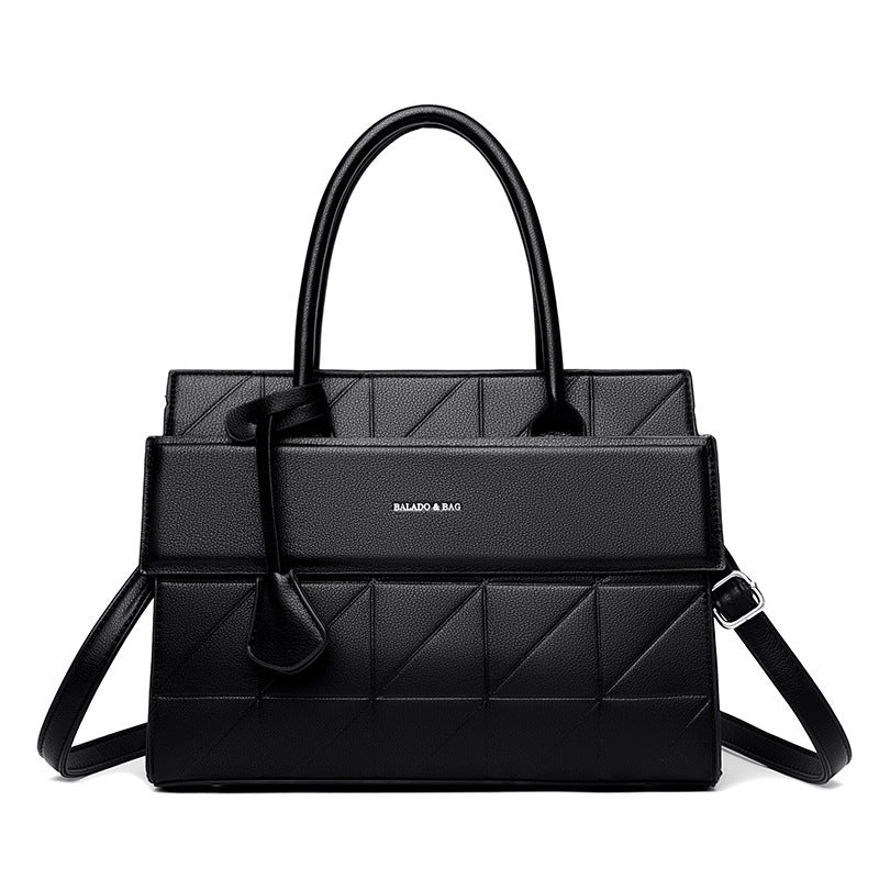 Camel vintage-inspired tote for everyday use
