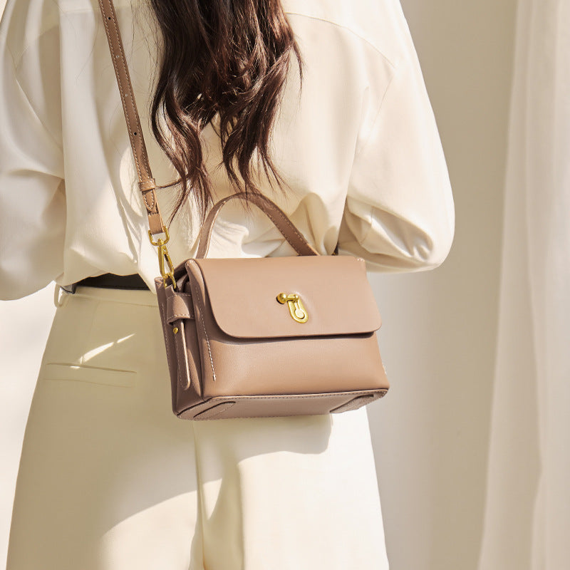 Caramel high-grade leather crossbody bag for daily fashion