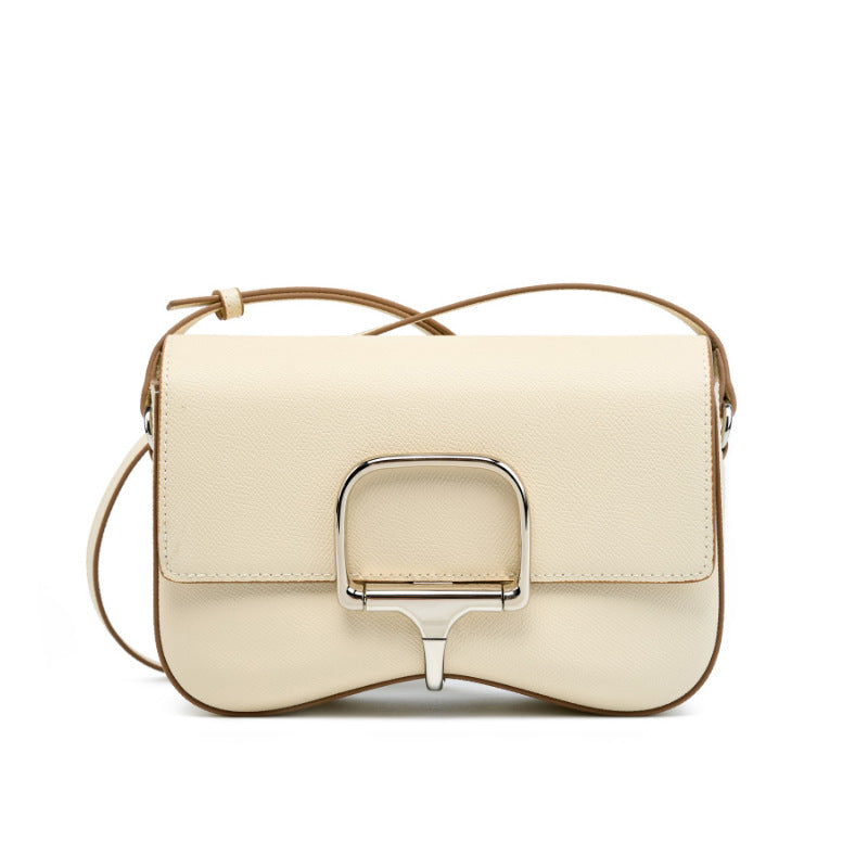 Versatile leather bag for daily wear