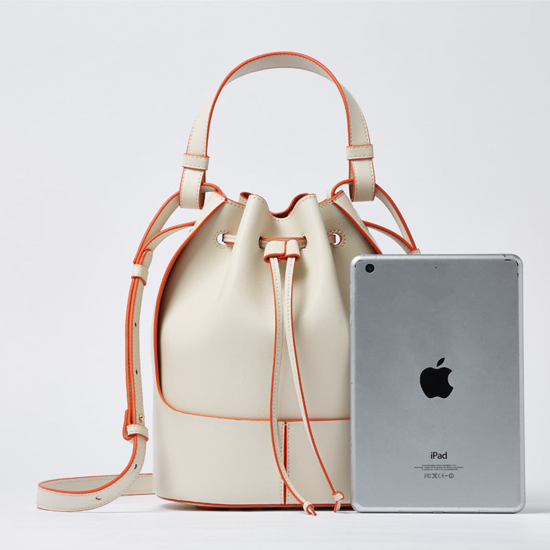 Fashionable drawstring closure canvas purse