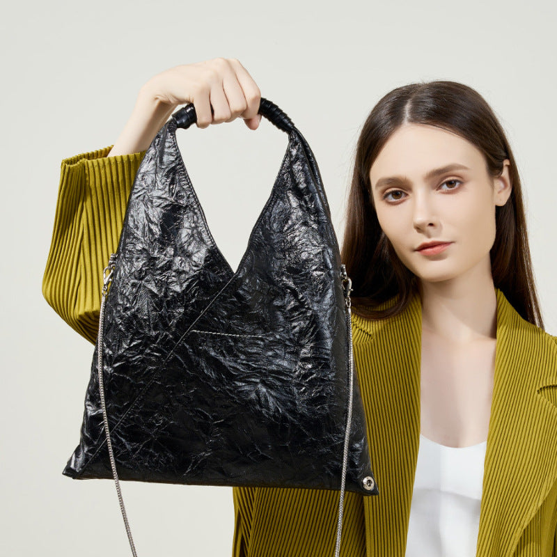 Black shoulder bag made from first-layer genuine cowhide