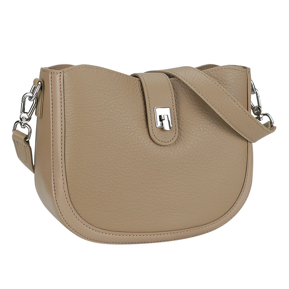 Women’s retro cowhide leather crossbody bag