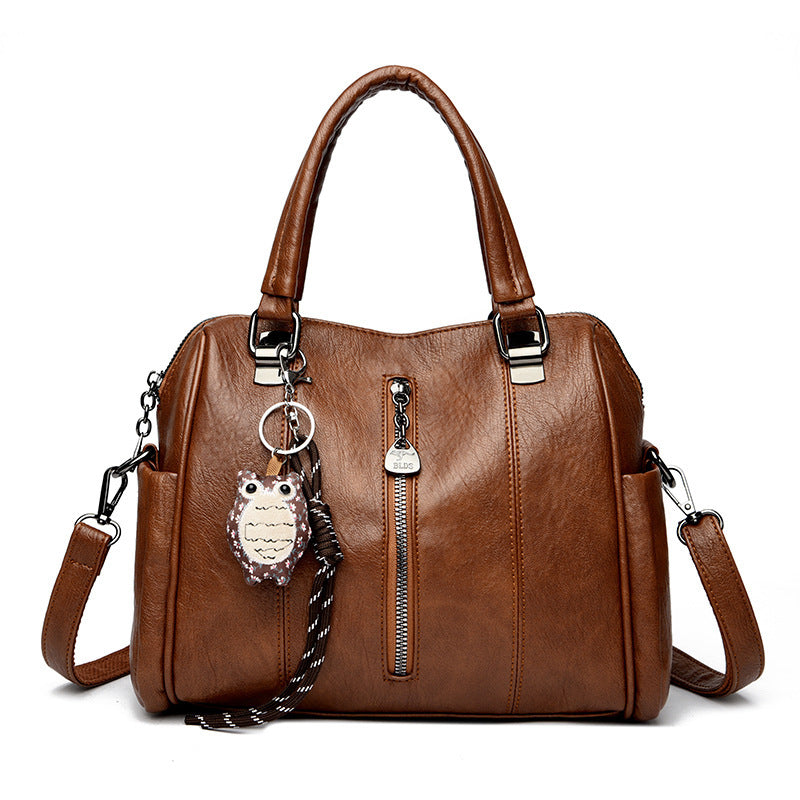 Lightweight daily shoulder handbag for women