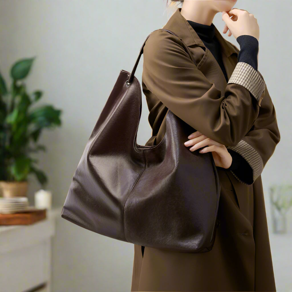 Vegetable-tanned leather tote bag in rich brown