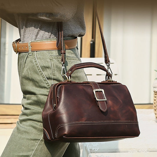 Front view of top layer cowhide women’s dual-use shoulder messenger bag