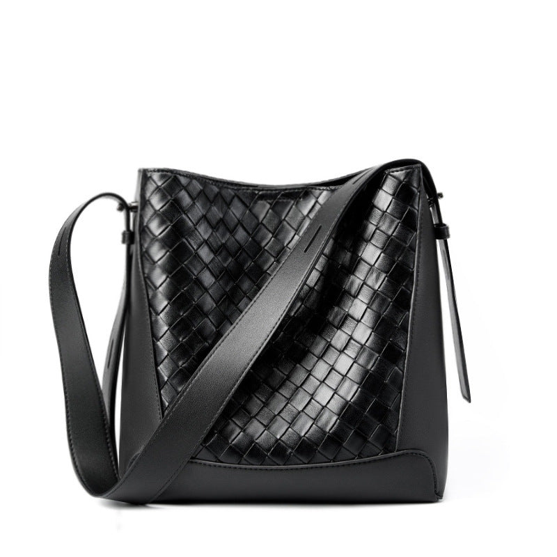 Urban simplicity crossbody purse in genuine leather
